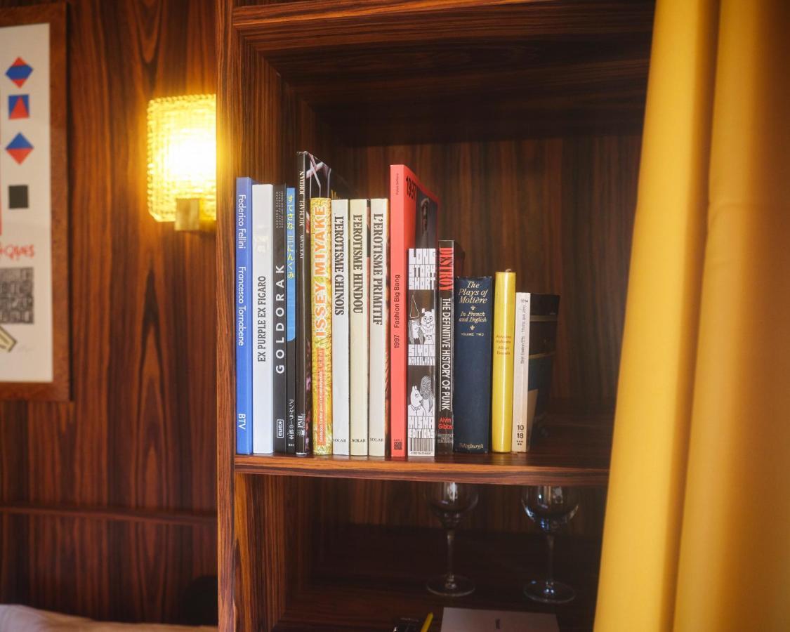 Hotel Present - Entree Autonome, Reception En Ligne - Encore Mieux อาร์ลส์ ภายนอก รูปภาพ