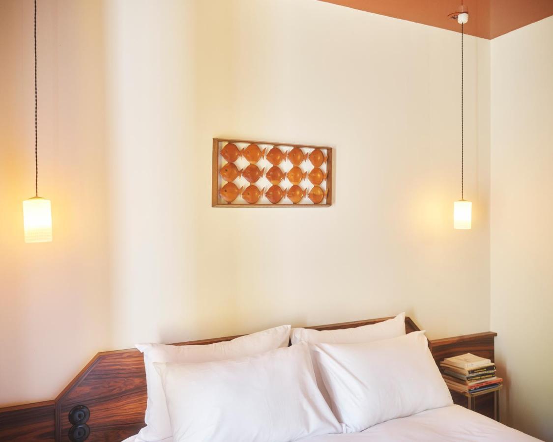 Hotel Present - Entree Autonome, Reception En Ligne - Encore Mieux อาร์ลส์ ภายนอก รูปภาพ